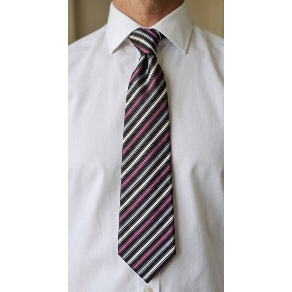Geoffrey Beene Tie Black Silver Magenta Stripe